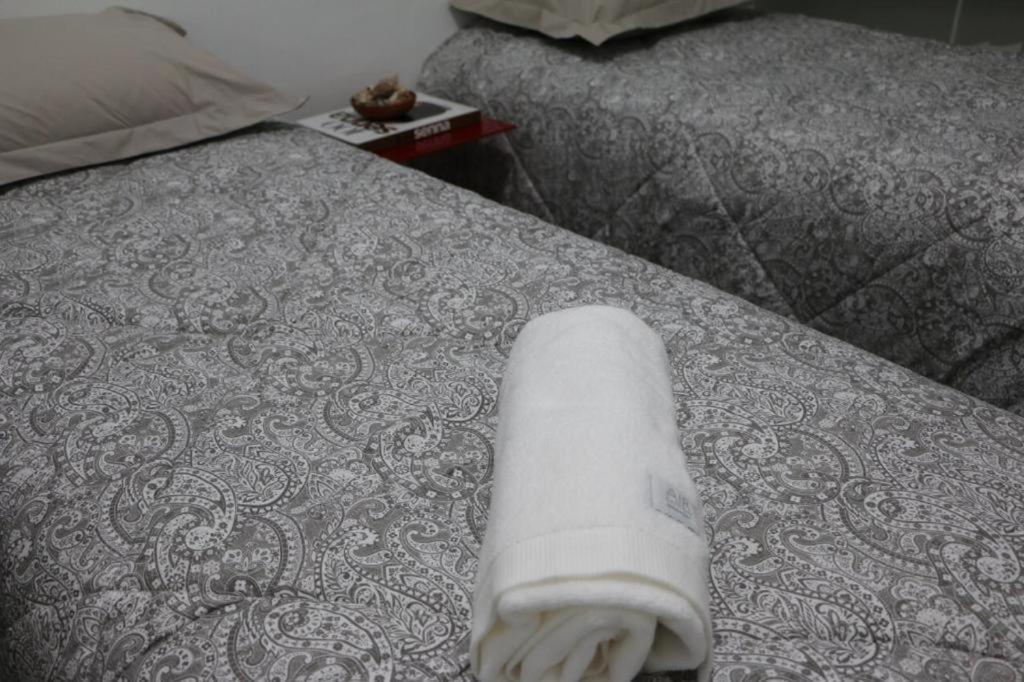 Excelente Quarto Com Cama De Casal King Em Casa Perto Do Aeroporto De Curitiba São José dos Pinhais 외부 사진